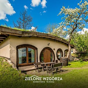 普日维兹Zielone Wzgorza - Hobbitowe Domki Na Kaszubach公寓 Exterior photo