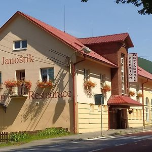 Rožnov pod Radhoštěm Penzion Janostik酒店 Exterior photo