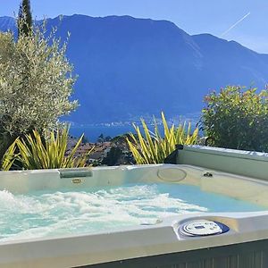 Magic Garden With Jacuzzi-Pool And Luxury Lake Como View 莱诺 Exterior photo