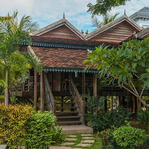 Phum Khmer Lodge - Village Cambodian Lodge 暹粒 Exterior photo