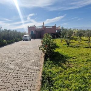 Dar Morad Villa Entiere Avec Piscine Privee Ds Une Ferme De 4Ha 马拉喀什 Exterior photo