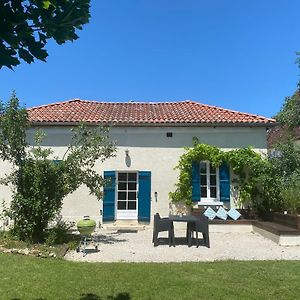 Sorges Le Moulin Du Clapier La Banette旅馆 Exterior photo