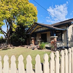 Large 5 Bedroom Victorian Style House 盒子山 Exterior photo