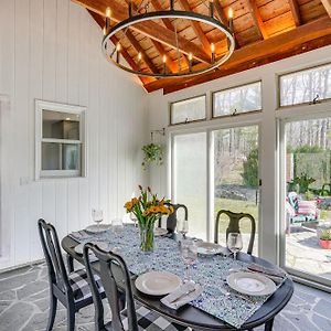 Saugerties Farmhouse With Patio And Countryside Views!别墅 Exterior photo