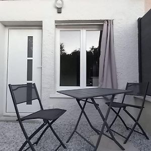 Ambares-et-LagraveStudio 17 Minutes De Bordeaux公寓 Exterior photo