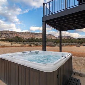 Red Canyon Casita-Brand New, Views, Hot Tub, Near Zion & Bryce 奥德维尔 Exterior photo
