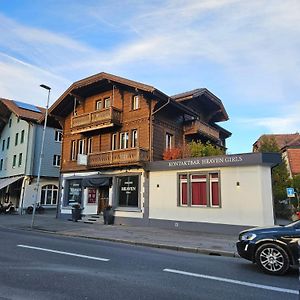 Swiss Mountains Apartments 因特拉肯 Exterior photo