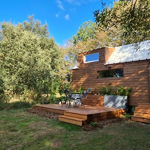 Tiny House Les Nuits Du Verger Couëron Exterior photo