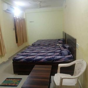 Hotel Sarswati Apartment Ayodhya Exterior photo