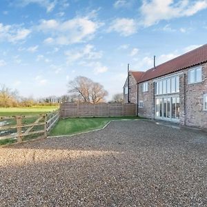 4 Bed In Howden 93496 Brough  Exterior photo