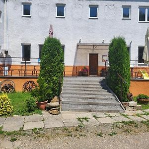 Turisticka Ubytovna Jurcisin 斯尼纳 Exterior photo