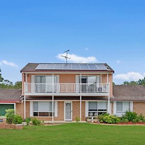 Discover Mount Annan - Spacious 6-Br House Narellan Exterior photo