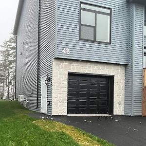 One Bedroom Basement Apartment Timberlea Exterior photo