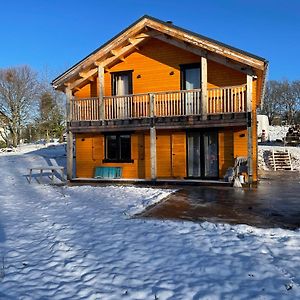 Chalet Au Coeur De L'Auvergne Bagnols  Exterior photo