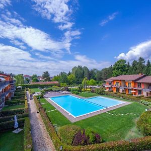 Lenni Apart Swimming Pool And Lake - Happy Rentals Leggiuno Exterior photo