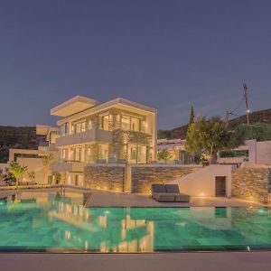 Elia Cove Luxury Villa With Private Grand Pool Corinth Exterior photo