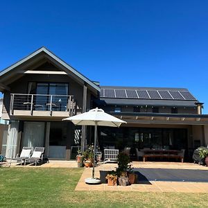 Lakeside Home In Security Estate With Solar Power 开普敦 Exterior photo