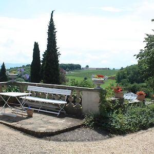 Gite Ou Chambres D'Hotes Au Chateau De Montclair Pommiers  Exterior photo