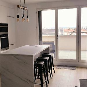 Appartement De 3 Chambres Avec Terrasse Amenagee Et Wifi A Cormeilles En Parisis Exterior photo