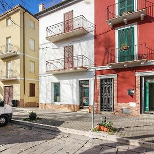 2 Bedroom Nice Apartment In Orsogna Exterior photo