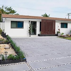 Stylish Home 戴尼亚 Exterior photo