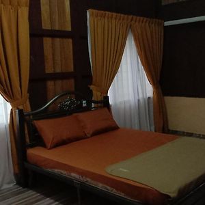 Homestay Bonda Azizah 11-13Pax Kota  Exterior photo