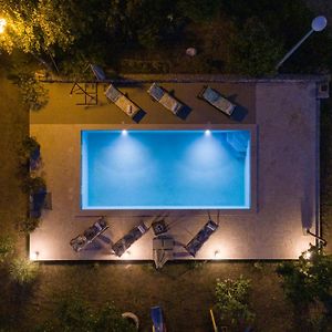 Villa Mia With Pool 伊莫茨基 Exterior photo