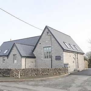 BryntegYsgol Fach Little School别墅 Exterior photo