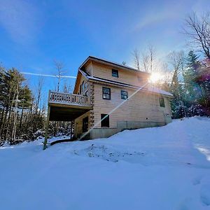 31R Brand New Log Home On Quiet Side Street In Bethlehem, Close To Main Street! 20 Min To Skiing Exterior photo