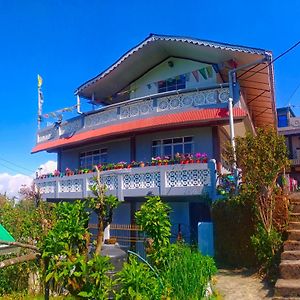 Aakeet Lyang Homestay Kurseong Exterior photo