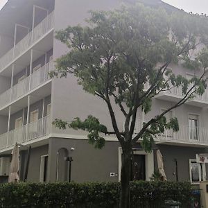 Hotel Villa Platani 里乔内 Exterior photo