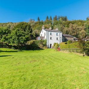 Lakeland Farmhouse With An Acre Of Gardens, Games Room And Free Parking Rusland Exterior photo