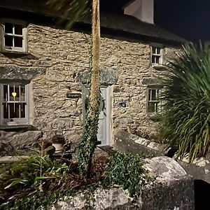 Brynglas Cottage With Hot Tub, Anglesey. Llanfachraeth Exterior photo