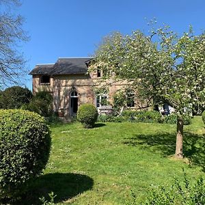 Charmante Maison Dans Le Parc D'Un Chateau Saint-Pierre-du-Val Exterior photo