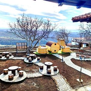 Holiday Complex Arbanaski Style-Panoramic View, Jacuzzi, Sauna, Children'S Park, Tavern 大特尔诺沃 Exterior photo