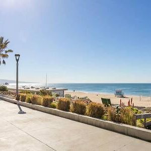 Stay Right By The Manhattan Beach Strand Exterior photo