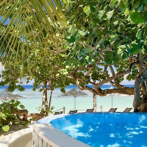 大罗阿坦加勒比海度假酒店 西湾 Exterior photo