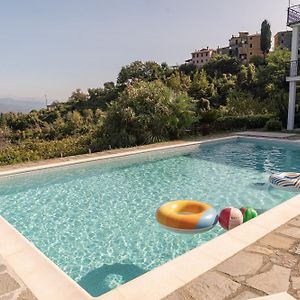 TivegnaNear Cinque Terre - Mountain Farmhouse With Pool别墅 Exterior photo