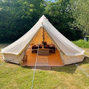 Damson Bell Tent 德罗伊特威奇 Exterior photo