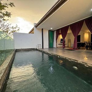 Private Pool Selangor Puchong Cyberjaya Putrajaya别墅 Exterior photo