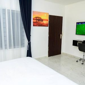 Luxury 4-Beds Apart Abuja-24Hrs/Elect/Wifi/Securi公寓 Exterior photo