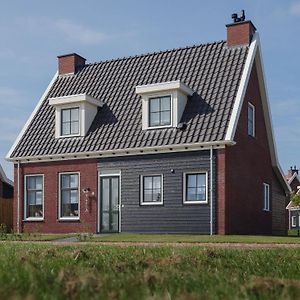 Beautiful Holiday Home With A Whirlpool Colijnsplaat Exterior photo