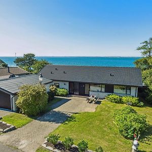 Holiday Home Jovana - 40M From The Sea In Funen By Interhome Tranekær Exterior photo