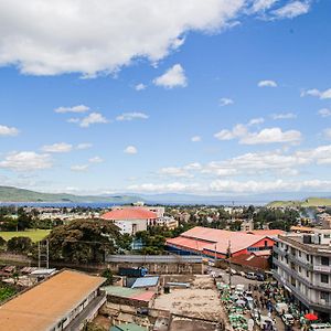 Luxury Studio Airbnb In Nakuru Cbd Exterior photo