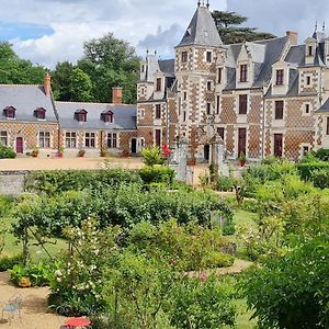 Vernou-sur-BrenneMeuble Panoramique 2 A 6 Personnes Au Chateau De Jallanges公寓 Exterior photo