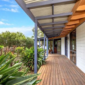 Hidden Orchard - Pet Friendly - 4 Mins Walk To Beach Callala Bay Exterior photo