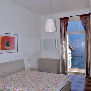 The Romantic Village House - Apartments With Lake View Colonno Exterior photo
