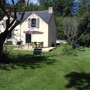 La Maison Au Coeur De La Foret Rosporden Exterior photo