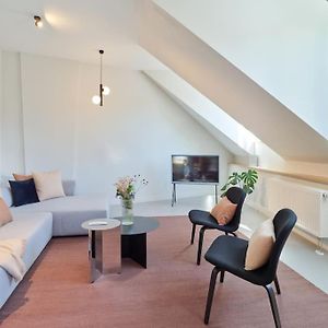 Style Pur: Designer-Wohnung In Top-Lage! 维特利希 Exterior photo