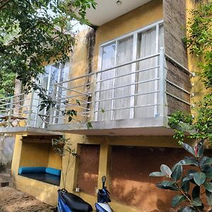 Hasthi Homestay 康提 Exterior photo